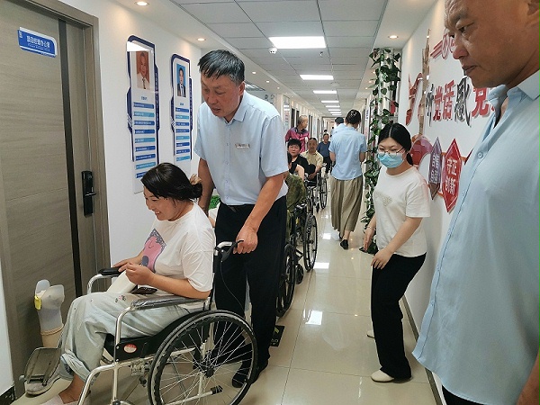 恩德莱山东爱心店假肢义诊及安装体验活动圆满结束