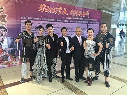 国内首届残缺的完美大型公益服装秀冰城落幕