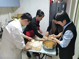 锦州恩德莱冬至包饺子 情暖人心传承文化