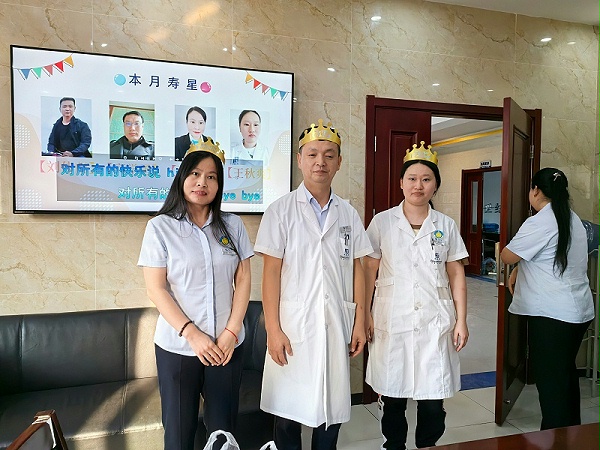 共筑团结感恩丨恩德莱北京爱心店举办9月员工生日会