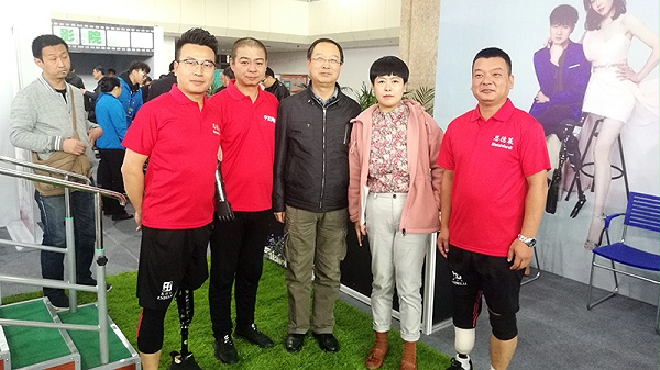 恩德莱公司代表团赴宁夏庆祝2019年宁夏残疾人文化艺术节03