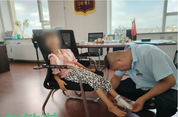传递爱心与希望：吉林市恩德莱康复器具有限公司助力昌邑区残联儿童矫形鞋项目