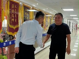 济宁市社保中心专家组一行莅临恩德莱山东爱心店检查指导工作