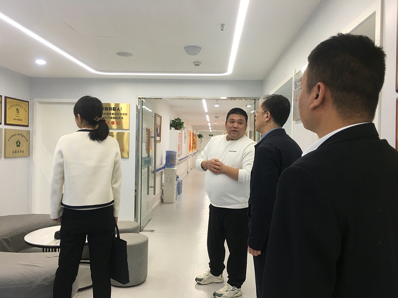 恩德莱太原爱心店举行残联辅助器具适配定点服务机构验收仪式