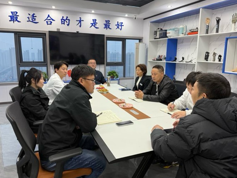 团队合作 共赢发展--沈阳恩德莱爱心店马振家总经理赴豫进行业务培训