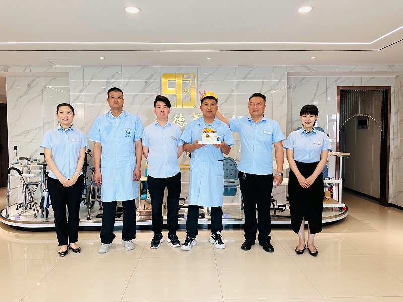 师振新生日照片 (5)