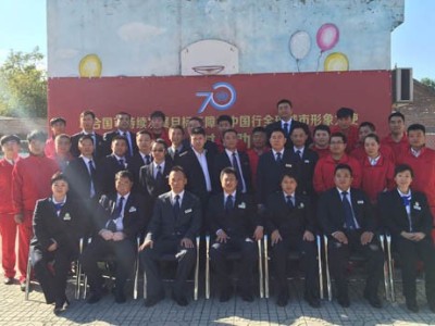 目标延续 爱心依然