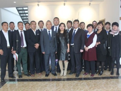 恩德莱北京系统总经理参观北京格林彩虹公司