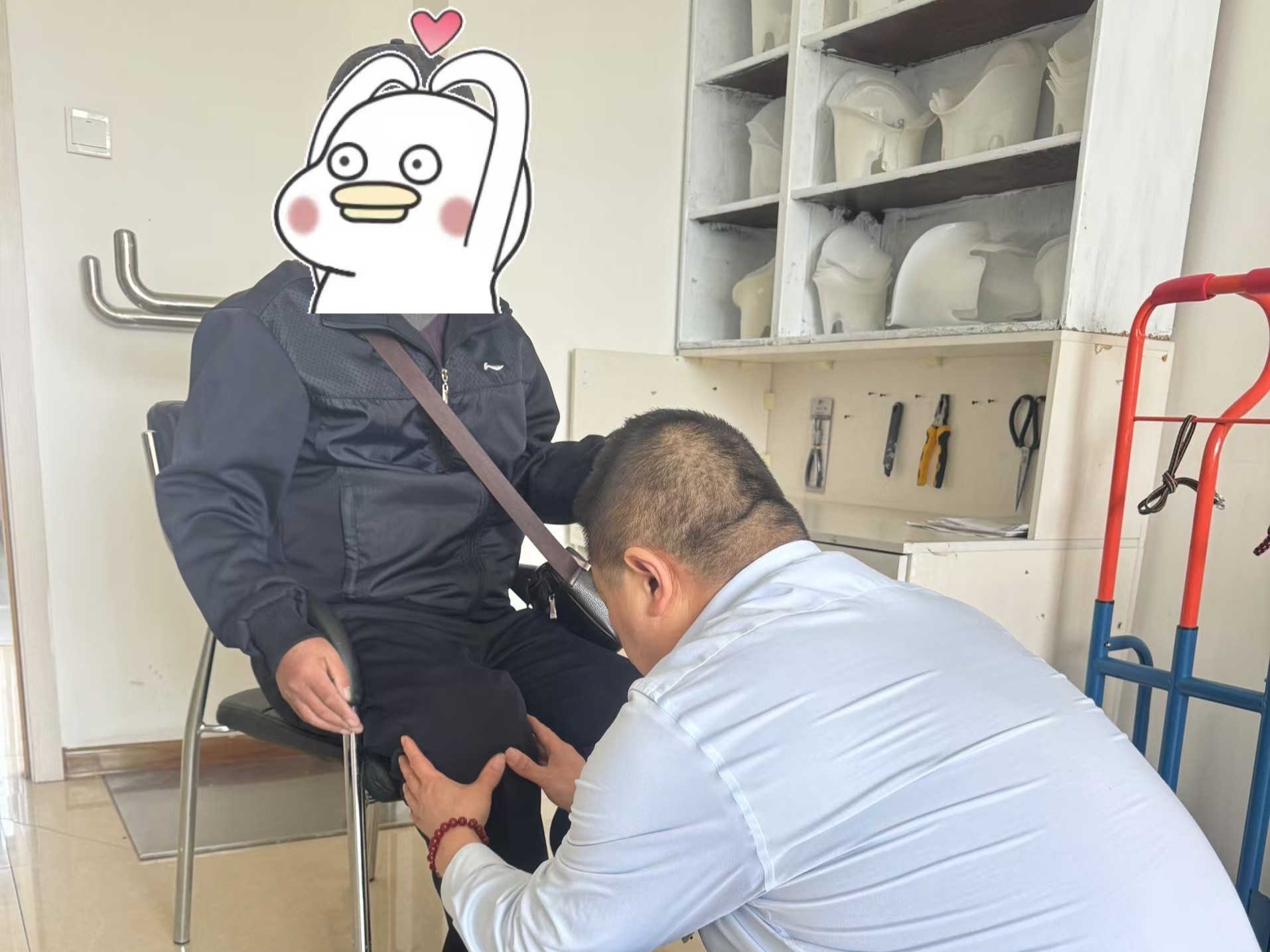 吉林市恩德莱爱心店：专注维修，为假肢注入“新生”
