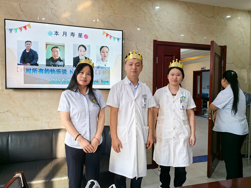 共筑团结感恩丨恩德莱北京爱心店举办9月员工生日会