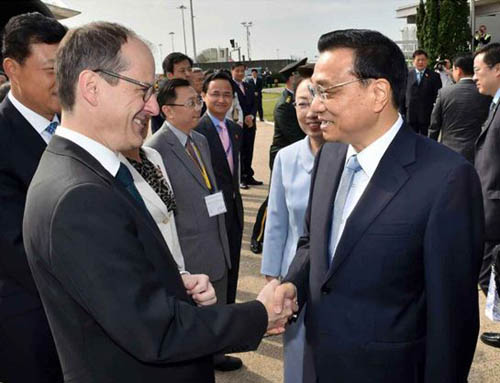 国务院李克强总理与英国首相卡梅伦_140710113915