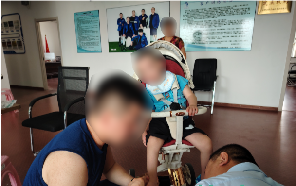 传递爱心与希望：吉林市恩德莱康复器具有限公司助力昌邑区残联儿童矫形鞋项目