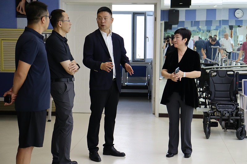 民革吉林省直文教一支部领导赴恩德莱长春爱心店调研指导工作