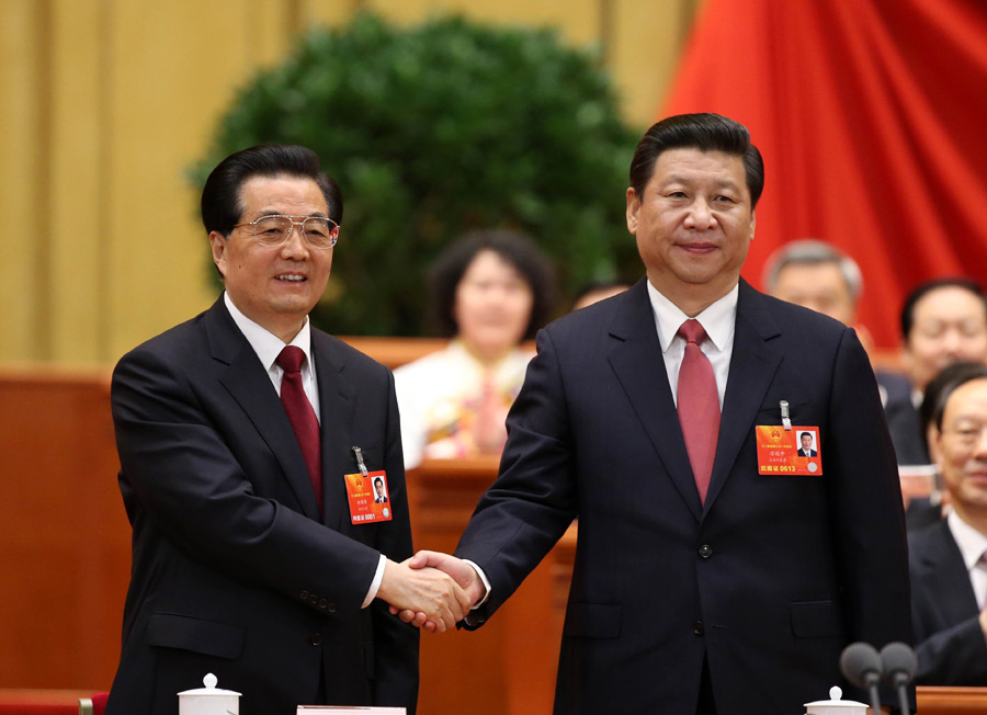 热烈祝贺习近平同志当选中华人民共和国主席和中央军事委员会主席