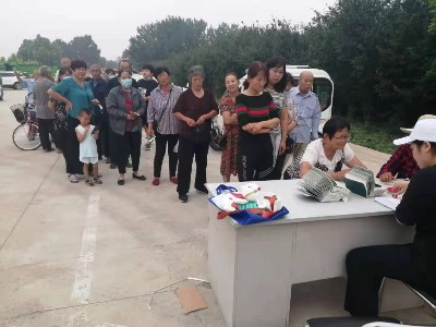 恩德莱北京总公司来到河北省廊坊市给肢残朋友发放辅具