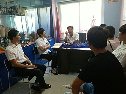 充实自我 砥砺前行