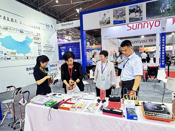 2bb16f465906daec4a9a293a2ac4bdc_副本 2bb16f465906daec4a9a293a2ac4bdc_副本