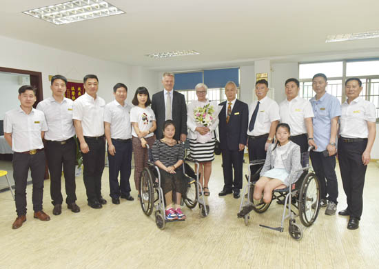 _CHF0580_170527140421