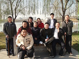 游“曲江南湖园林”组织户外训练