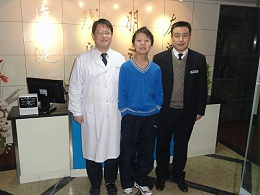 我们伸出援助之手 满足孩子重返校园