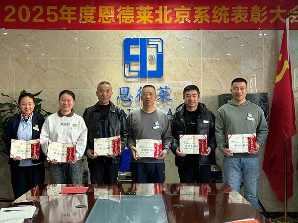 bdefc48ffaae480ab9b2ca75a1364376~tplv-tt-origin-web_gif