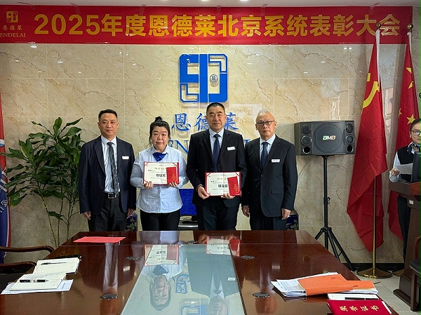 6b22e27f6d8f47d3beac92e41eaffb77~tplv-tt-origin-web_gif