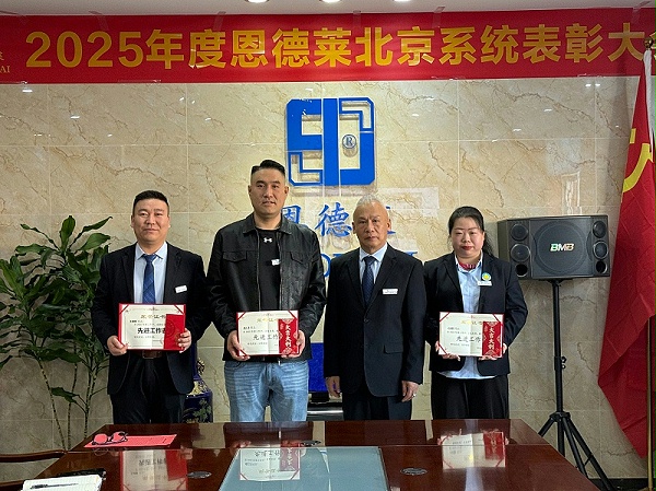 3a48b51f0322439e9abb5f5d65aaa162~tplv-tt-origin-web_gif