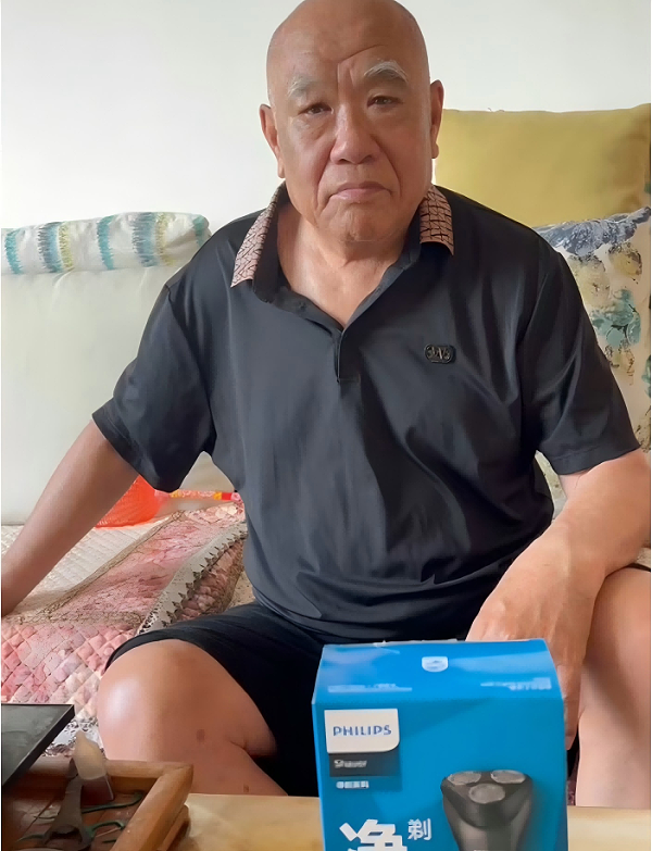 d1bec45a94452b3d422b513bbf3fb36(1)