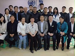 延边州多个市县的社保局领导来到「吉林省恩德莱爱心店​」调研