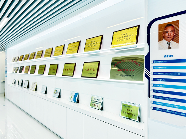 DC82C6E0-5B99-41A9-952D-53E0A66DD750