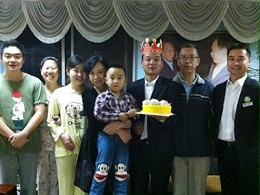 祝福员工生日快乐