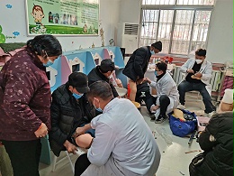 恩德莱山东爱心店技术人员应邀前往蒙阴县为残障朋友适配假肢