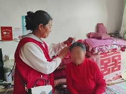 恩德莱赤峰爱心店作为代表参加市专题研讨会