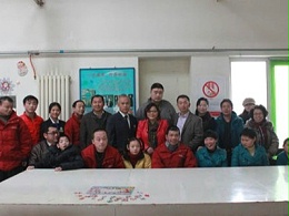 [[正义中国]]栏目组走进公司[[爱心基地]]