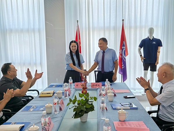 2018b03a53195aefc0c2082f9b268892 2018b03a53195aefc0c2082f9b268892