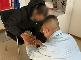 指尖藏暖 匠心适配 恩德莱技师为残障人士量身打造“行走希望”