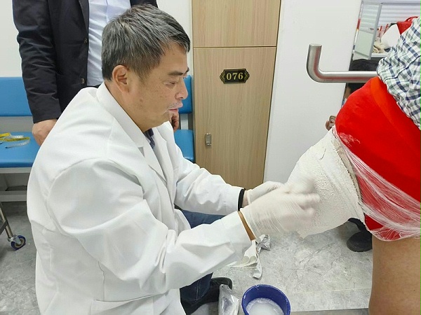 cfadf21629c39927264b9e6e71ffe5f6_副本