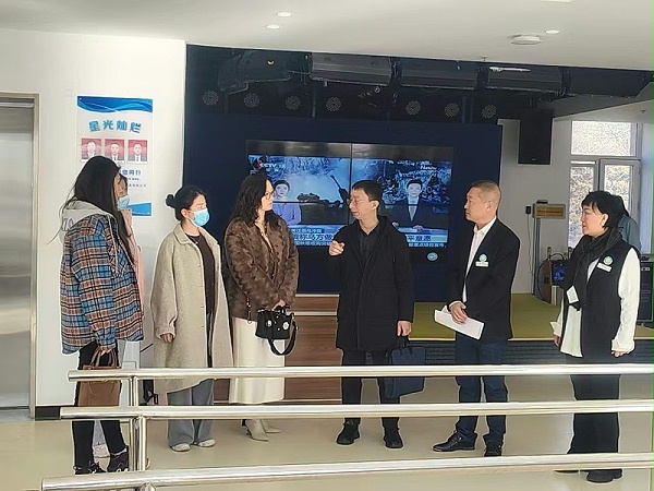 c54022890d097bf532792001f2dd7c90