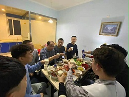 家乡美味团圆饭，恩德莱北京总公司技术部欢聚一堂忆乡思