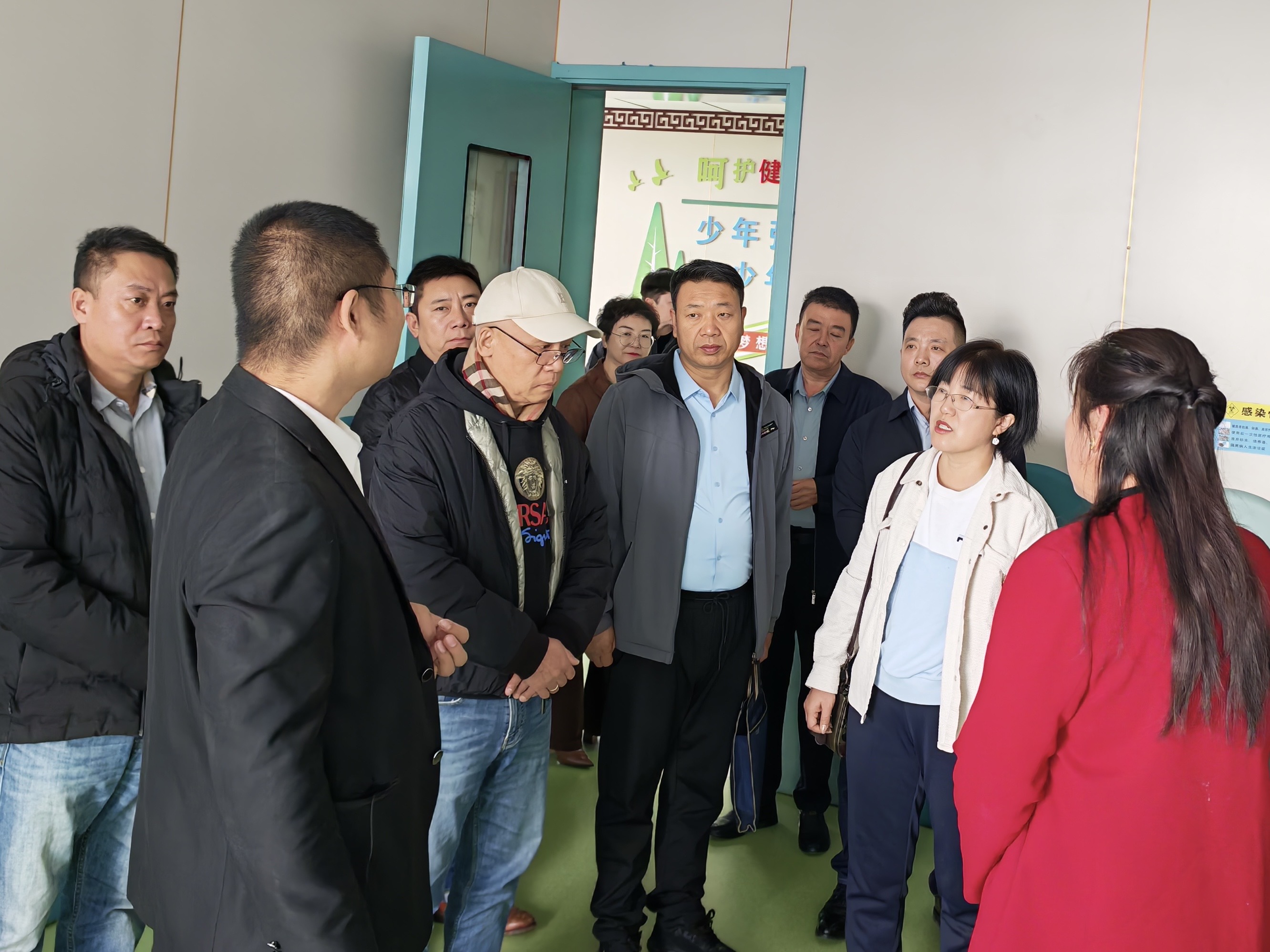 恩德莱北京爱心店一行赴岳普湖儿童康复中心考察交流