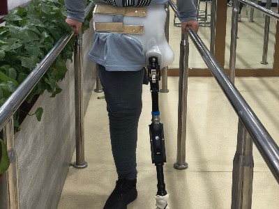 暖阳照向少年路——恩德莱邢台爱心店助力13岁少年重启人生步履