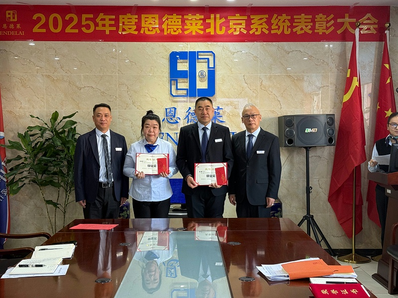 6b22e27f6d8f47d3beac92e41eaffb77~tplv-tt-origin-web_gif