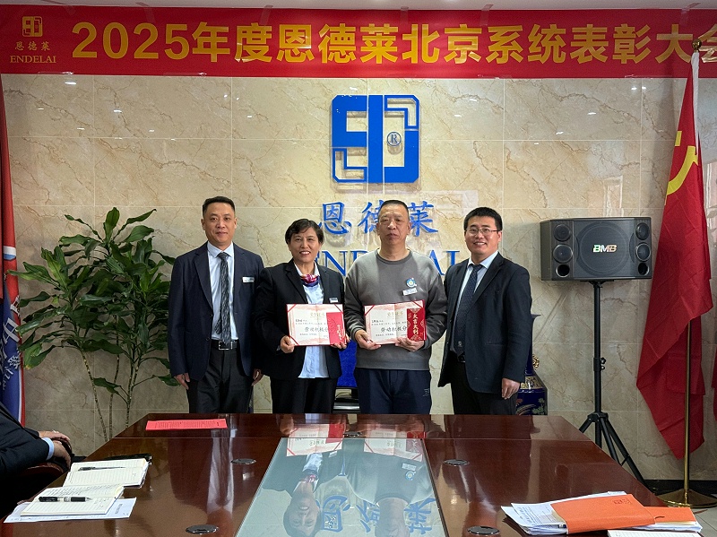 07316dd1daad494aacaedbd0c4eeed94~tplv-tt-origin-web_gif