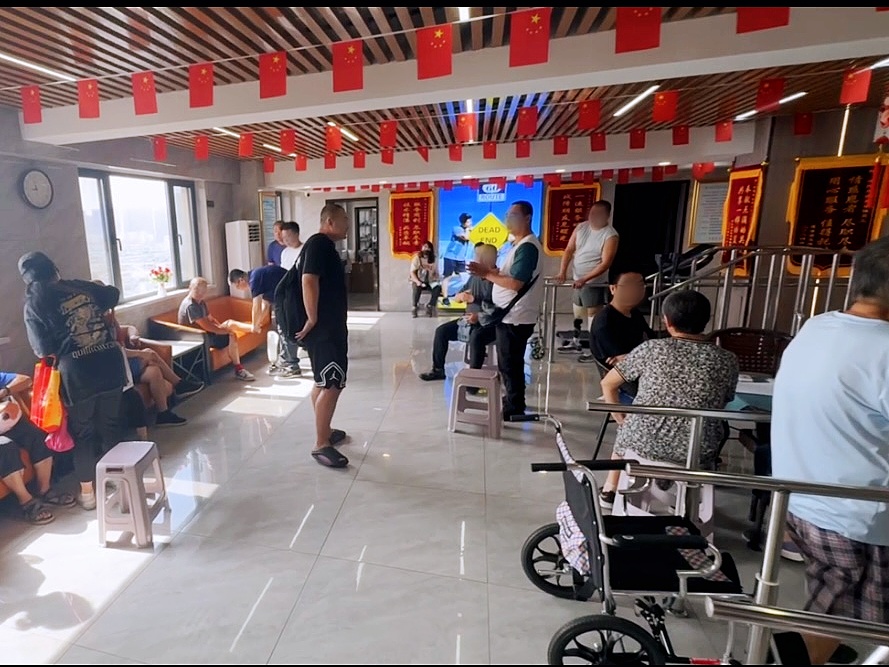 温情守护，点亮康复之路——走进沈阳恩德莱爱心店
