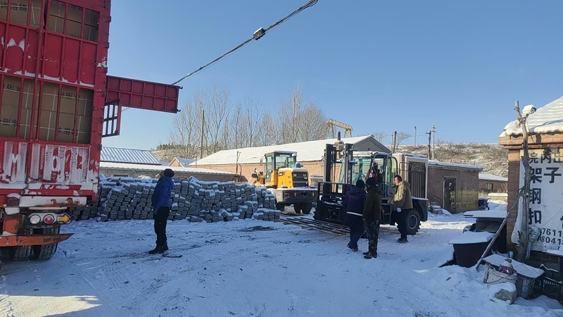 20c5d48bd114da18c142a7b343ad3d49