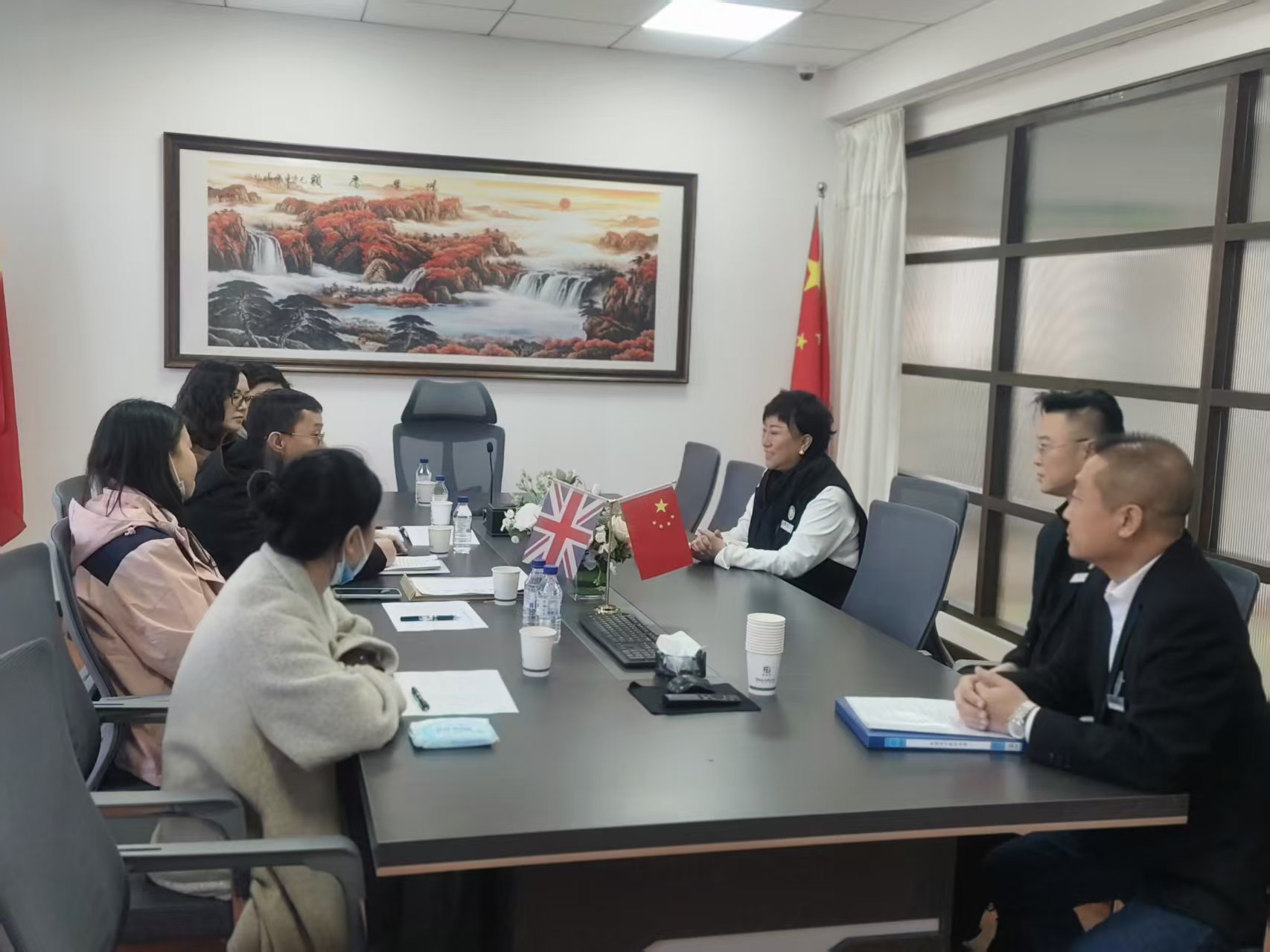 筑牢标准化服务流程，市社保局检查组莅临恩德莱长春爱心店调研指导